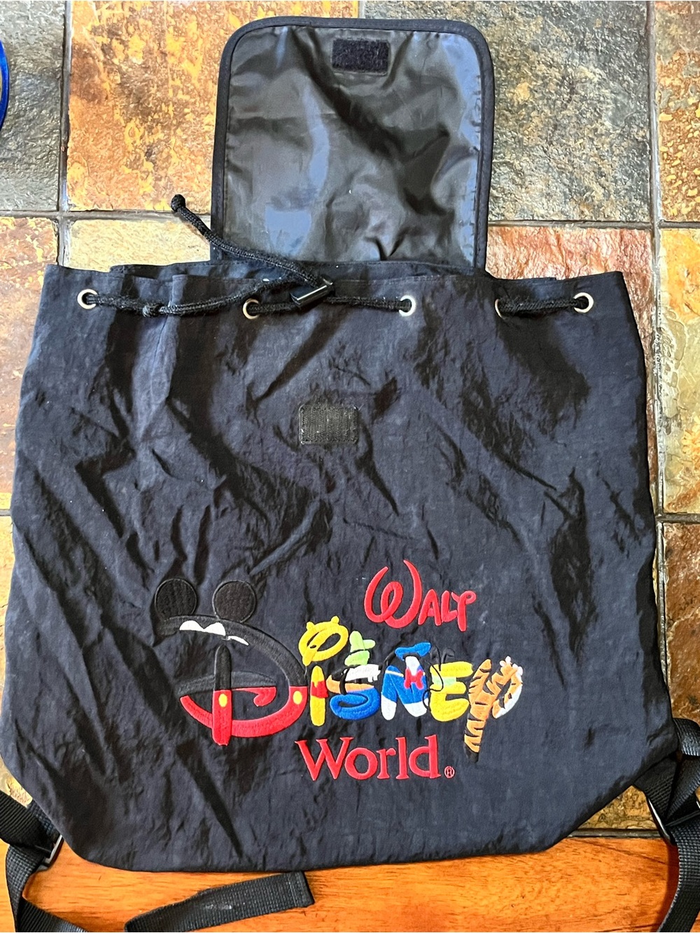 Vintage Disney Black Drawstring Backpack with Embroidery - Picture 4 of 8